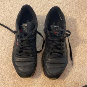Mens Black Reebok shoes